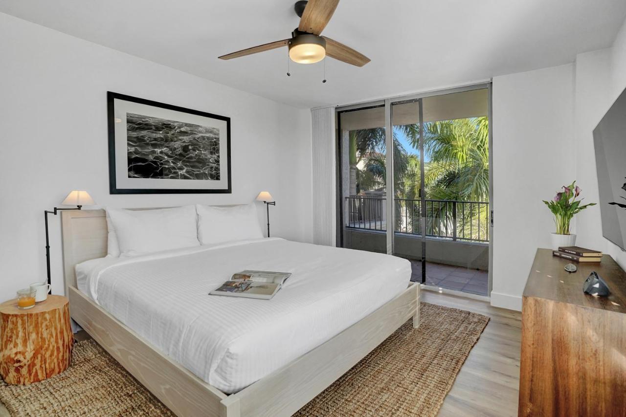 Dharma Home Suites Coral Gables At Gables Grand Plaza Miami Bagian luar foto