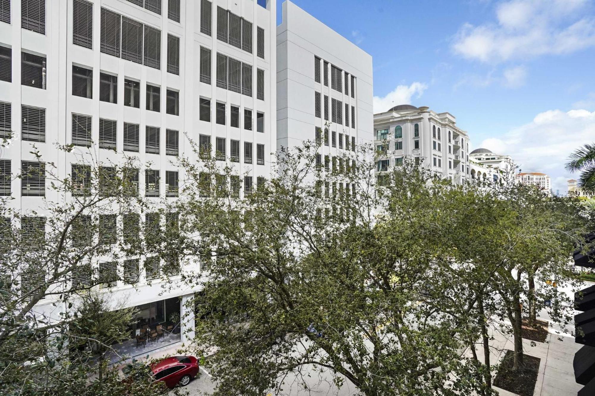 Dharma Home Suites Coral Gables At Gables Grand Plaza Miami Ruang foto