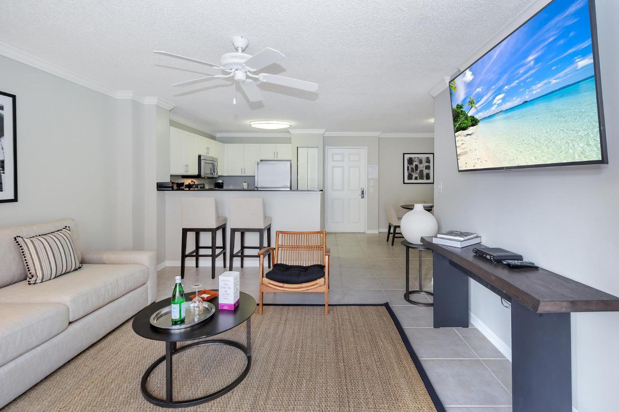 Dharma Home Suites Coral Gables At Gables Grand Plaza Miami Ruang foto